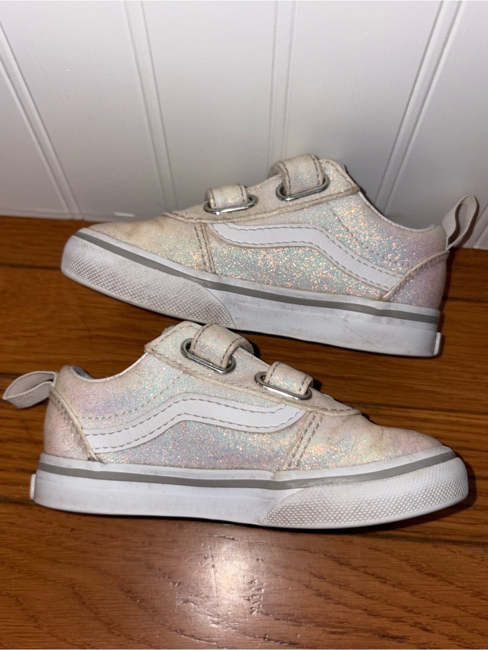 Vans Glitter Low Top Sneakers - Iridescent White Toddler Girl 7